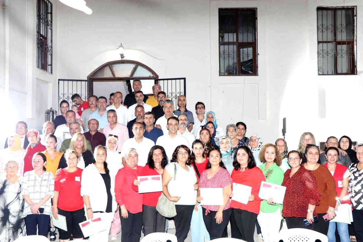 Mersin haberleri: Silifke\'de Kızılay Gönüllülerine teşekkür belgeleri verildi