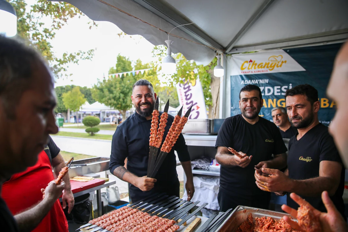 Adana haberi | Uluslararası Adana Lezzet Festivali\'nin gala yemeği yapıldı