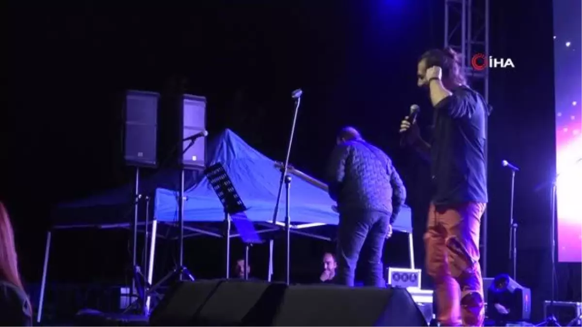 Üniversite öğrencileri Deniz Tarman ile coştu