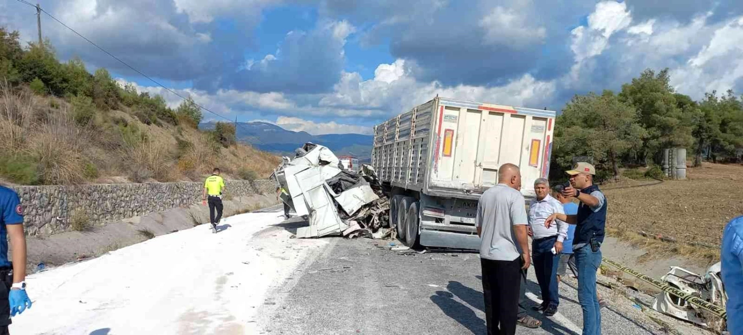 Adana haberleri | Adana\'da trafik kazası: 3 ölü