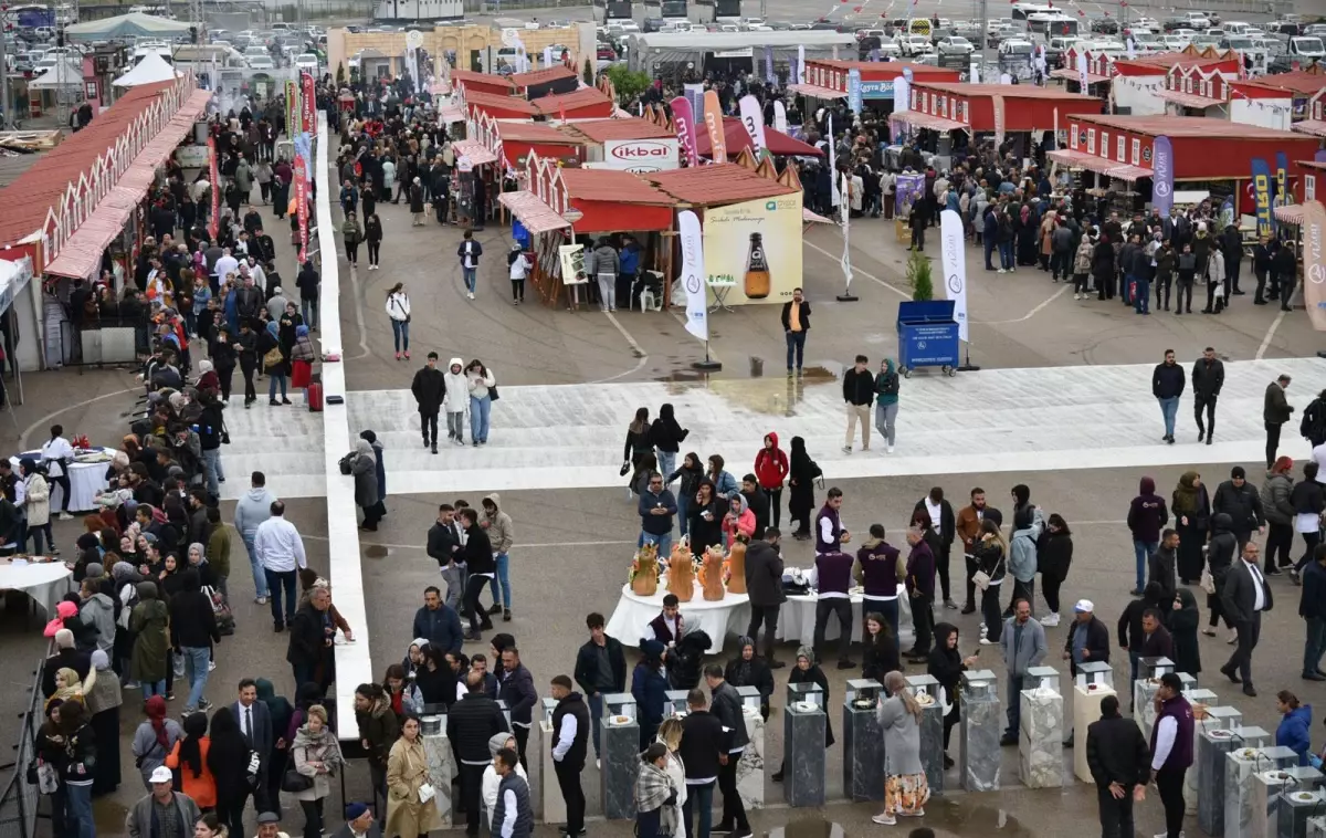 Afyonkarahisar\'da "4. Uluslararası GastroAfyon Turizm ve Lezzet Festivali" başladı