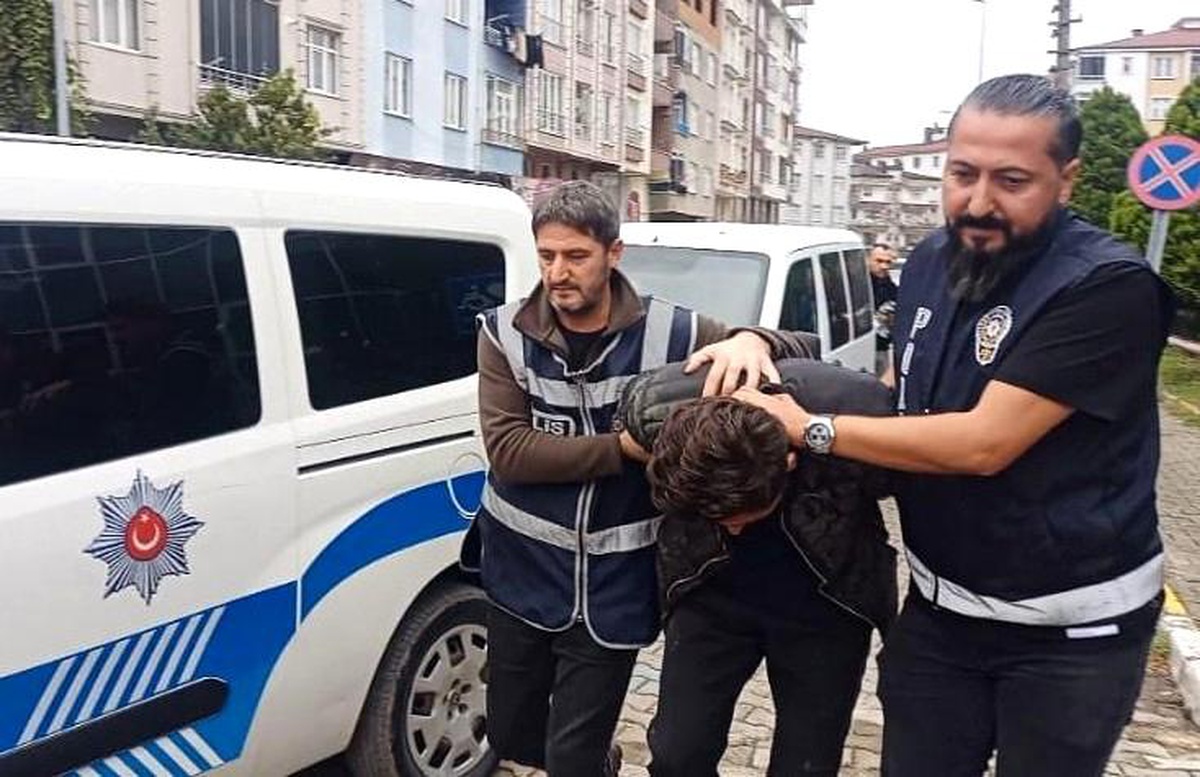 Son dakika haber! Ayrı yaşadığı eşini 6 yerinden bıçaklayan şahıs tutuklandı