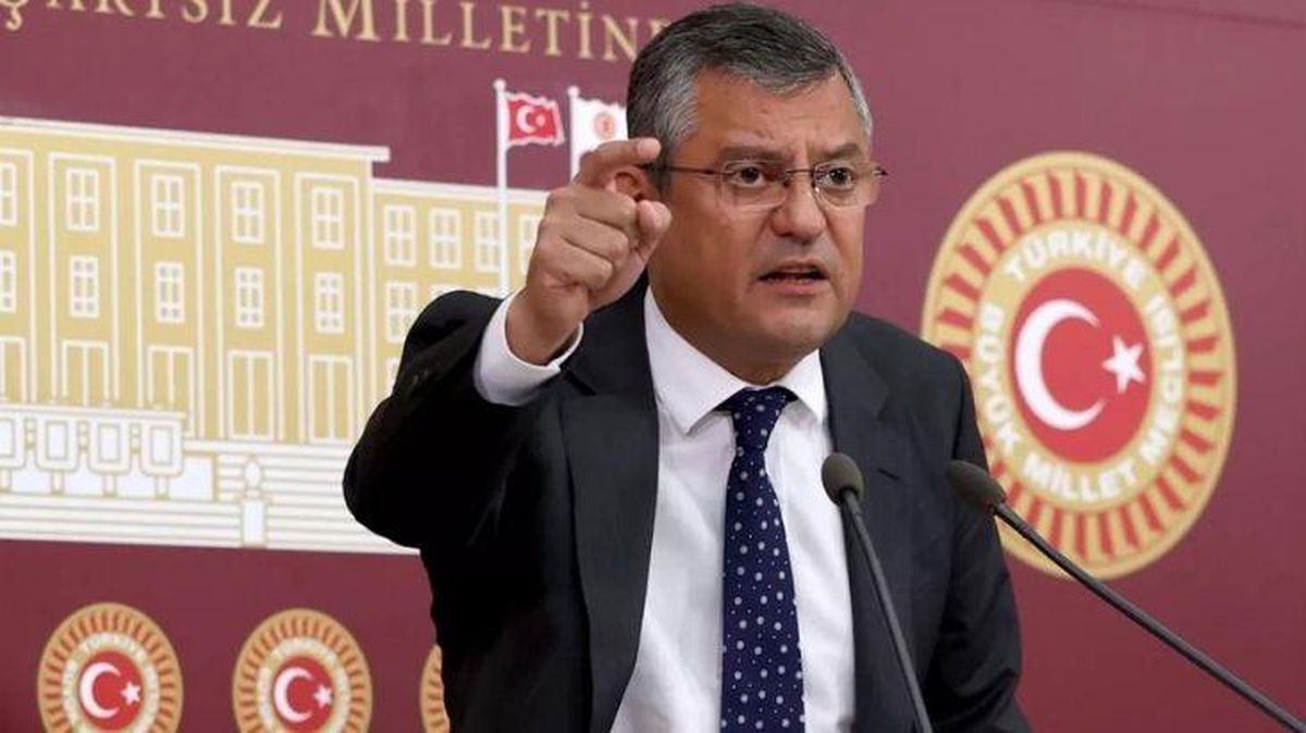 CHP\'li Özgür Özel\'den TBMM Başkanlığı\'na sitem: Grubumuzun verdiği kanun teklifi 72 saattir işleme koyulmuyor