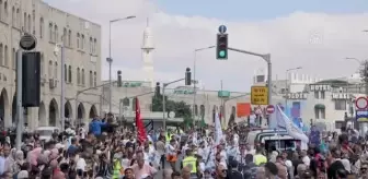 Mevlid-i Nebi, El Halil'de de işgalin gölgesinde kutlandı