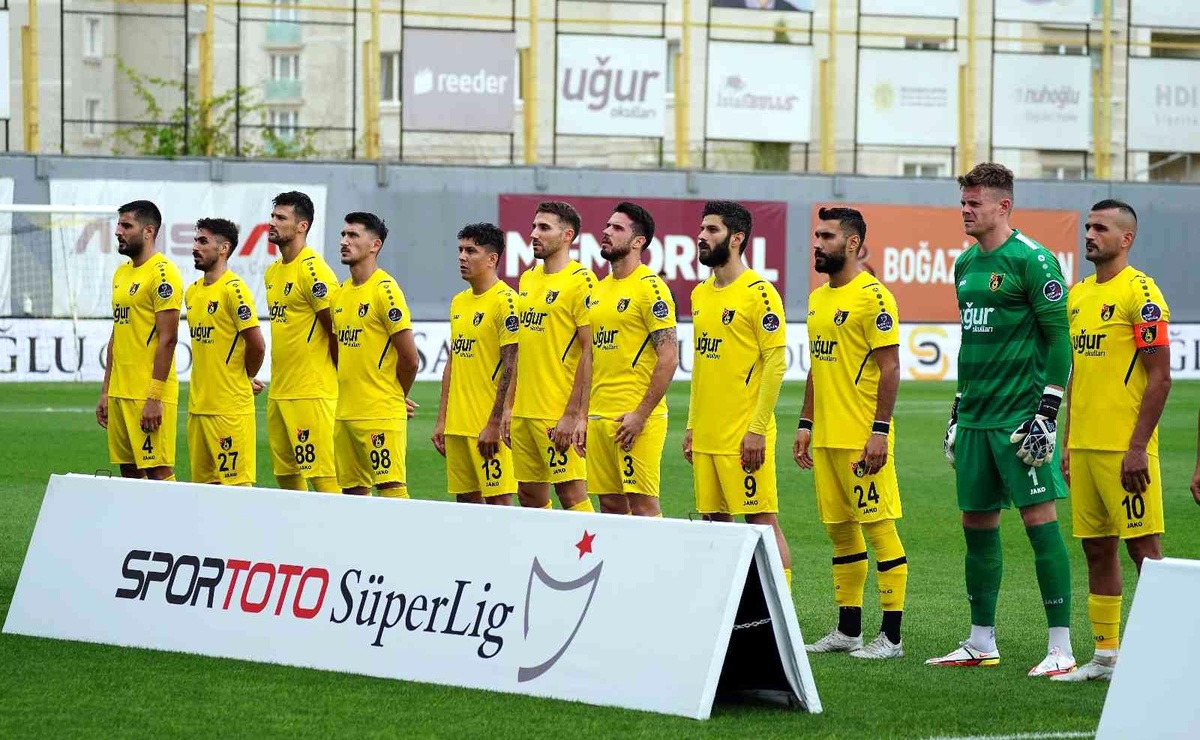 Spor Toto Süper Lig: İstanbulspor: 0 MKE Ankaragücü: 1 (Maç devam ediyor)