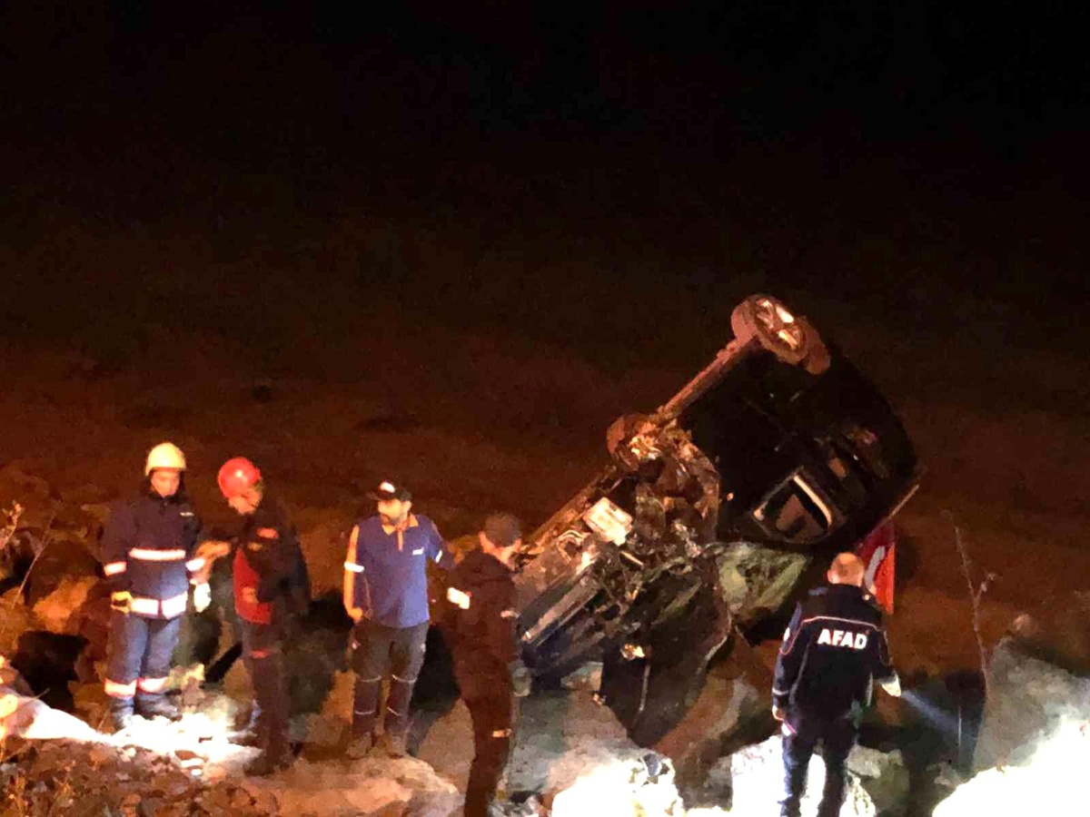 Son dakika haberleri | Trabzon\'da trafik kazası: 1 ölü, 3 yaralı