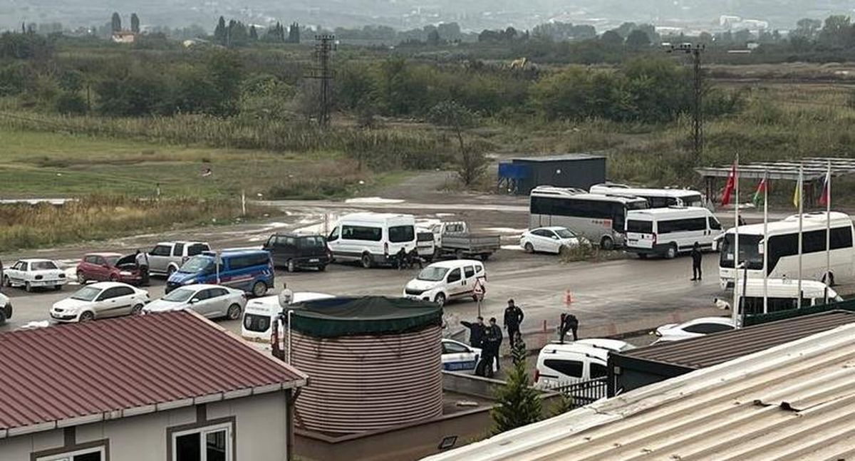 Yalova haberi: Yalova\'da tersane işçilerine yönelik silahlı saldırıda 5 kişi yaralandı