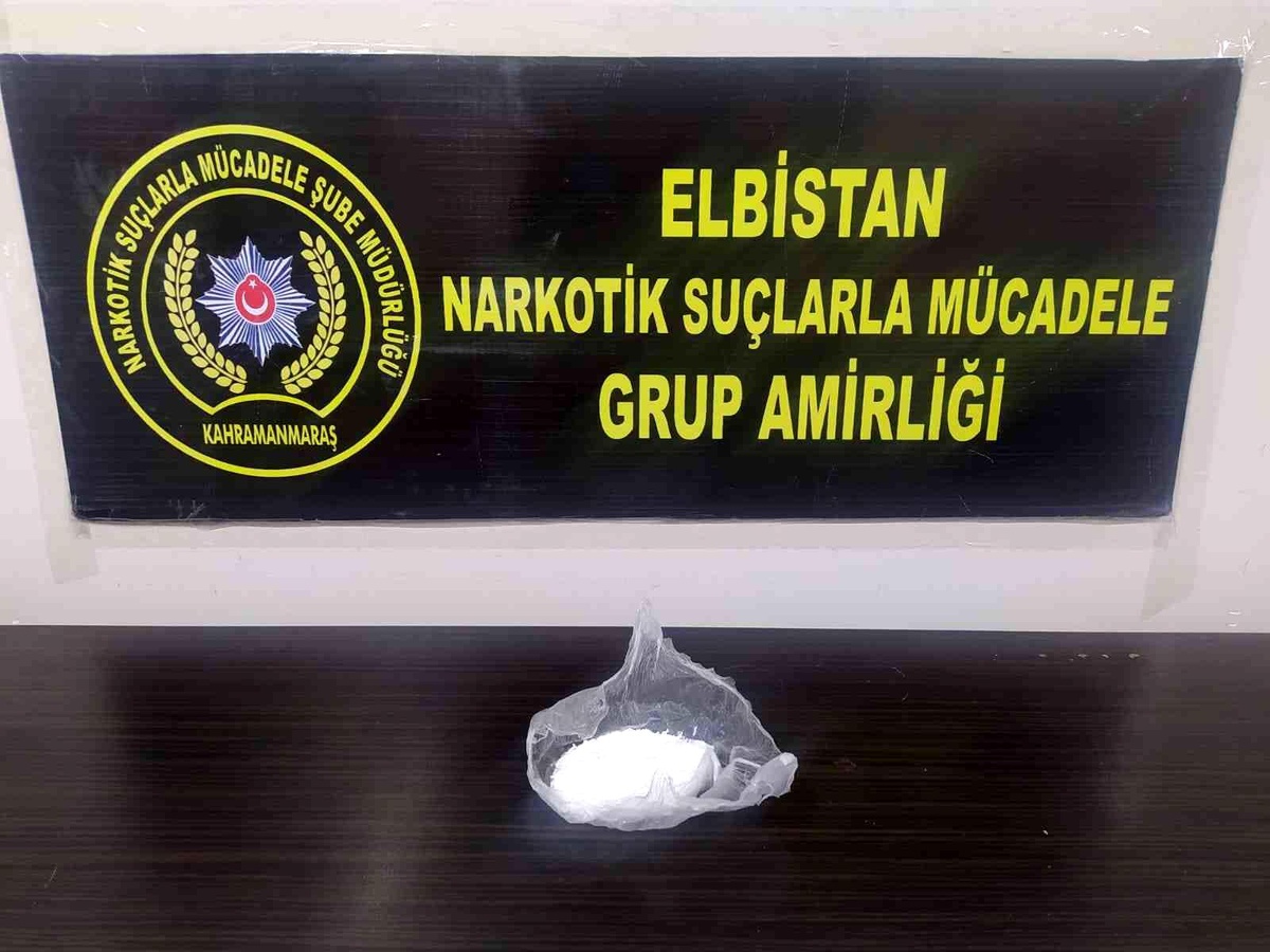 Son dakika haberi... Yol uygulamasında yakalanan 2 zehir taciri tutuklandı