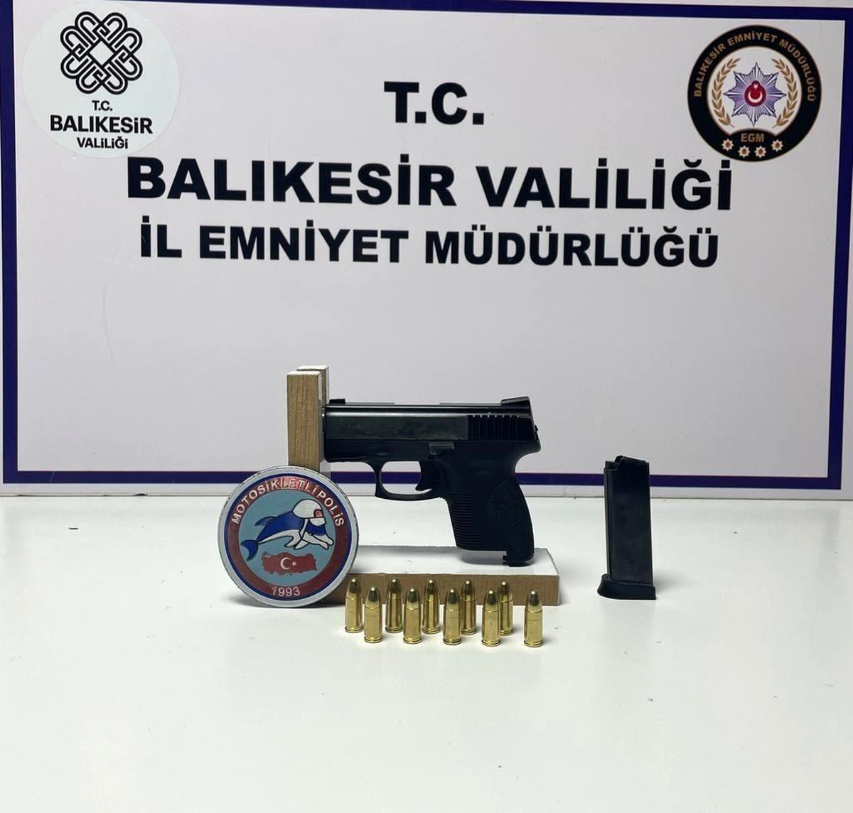 Balıkesir 3. sayfa haberi... Balıkesir\'de asayiş uygulaması: 18 tutuklama