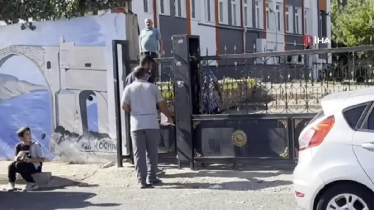 Diyarbakır yerel haberleri: Diyarbakır'da üç öğrenci sınavı 1 dakika ile kaçırdı