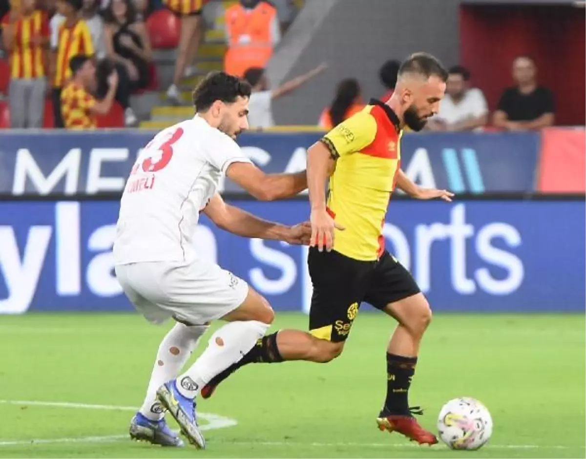 Göztepe Emre Çolak\'ı bekliyor