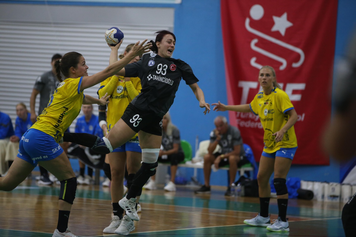 Hentbol: EHF Kadınlar Avrupa Ligi