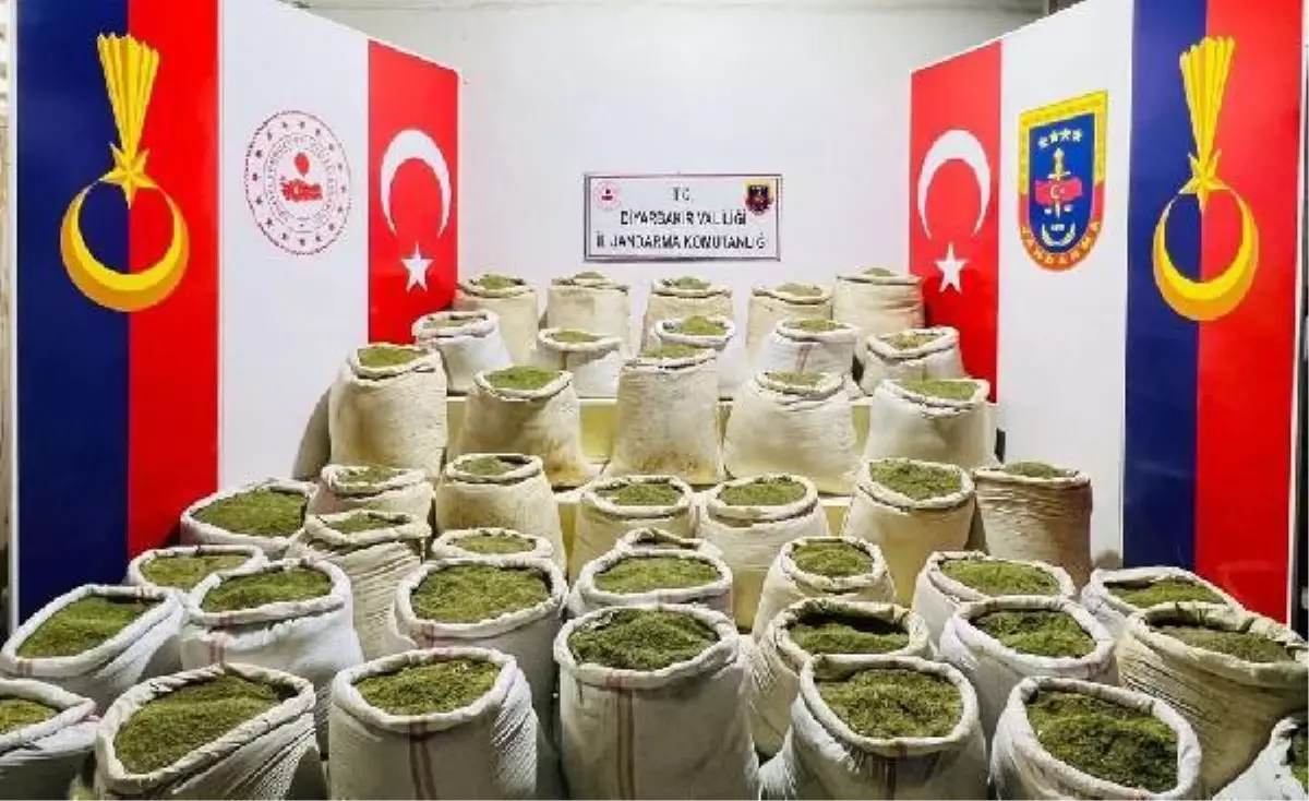 Diyarbakır haberi: İçişleri: Diyarbakır\'da 3 ton 470 kilo esrar ele geçirildi