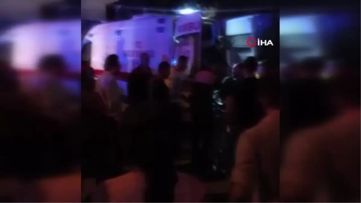 Son dakika haberleri... Kadıköy'de bir binada doğal gaz patlaması