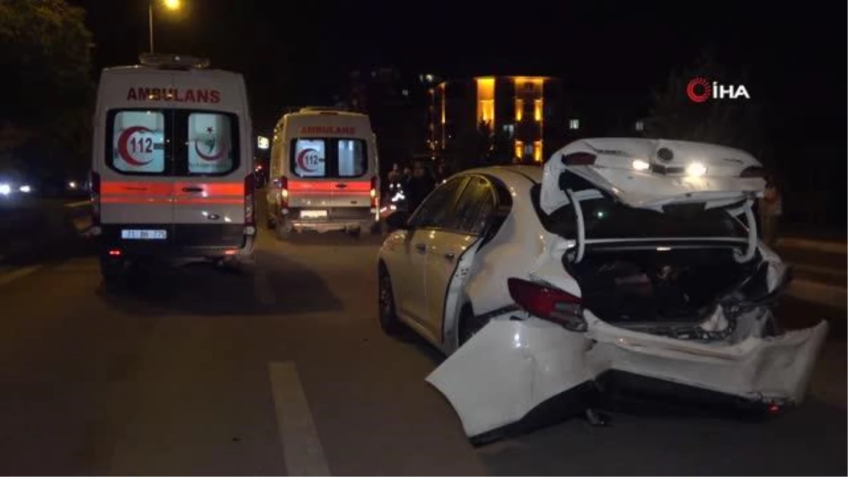 Son dakika haber... Kırıkkale\'de iki otomobil çarpıştı: 4 yaralı