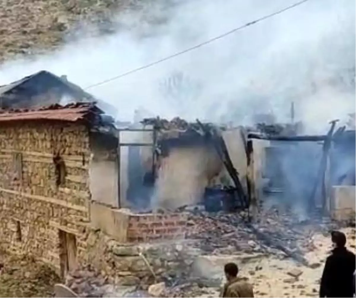 Son Dakika | Müstakil ev yangında kül oldu