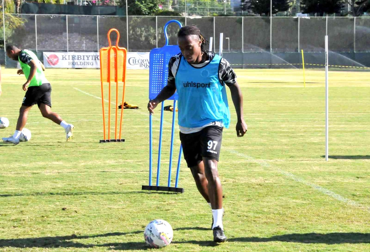 Mersin spor haberleri: Alanyaspor, Akdeniz derbisini hazırlıklarına başladı