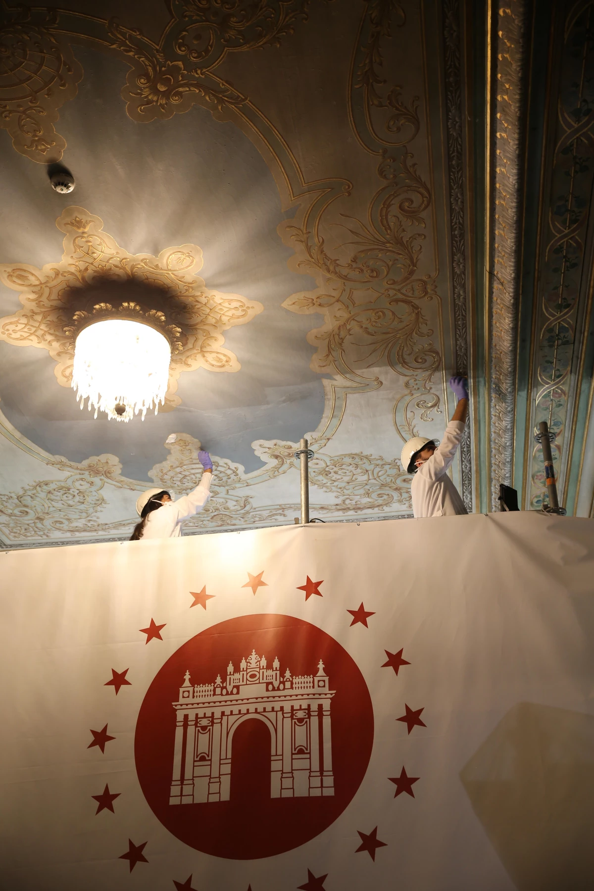 Atatürk\'ün Dolmabahçe Sarayı\'ndaki odası 10 Kasım\'daki anmaya hazırlanıyor