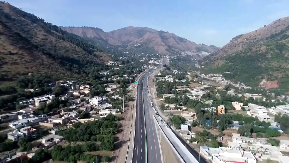 Cpec Pakistan\'a Kar ve Fayda Sağlıyor