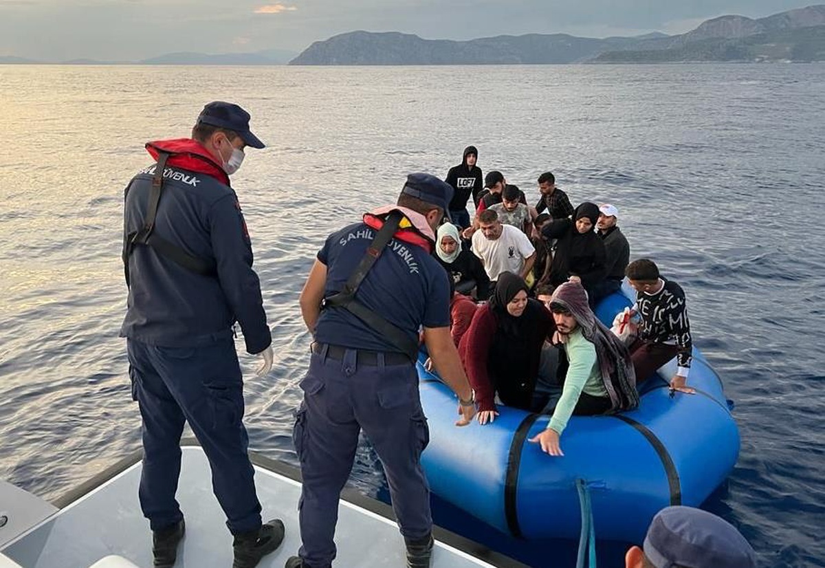 Muğla gündem haberleri: Dalaman açıklarında 19 düzensiz göçmen yakalandı