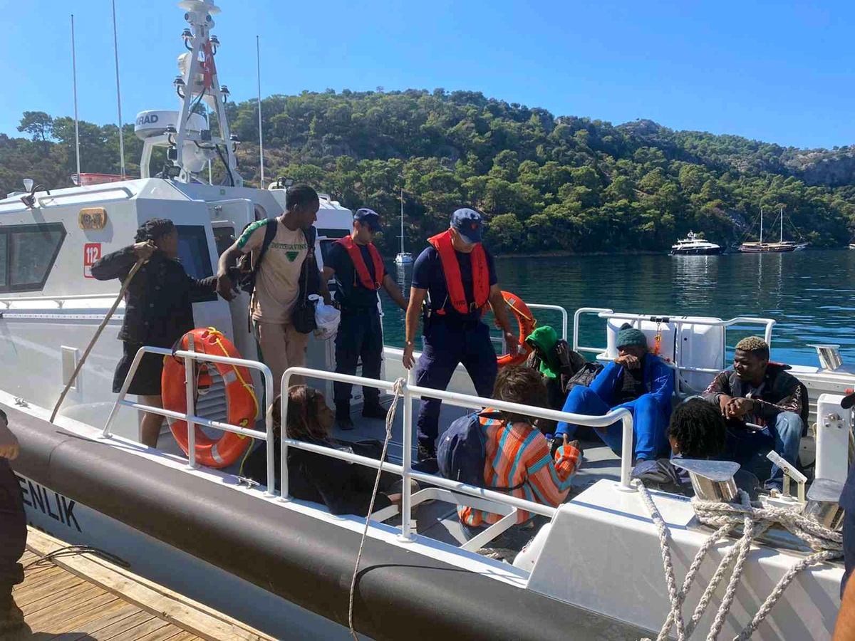 Muğla 3. sayfa haberi... Dalaman\'da 27 düzensiz göçmen yakalandı