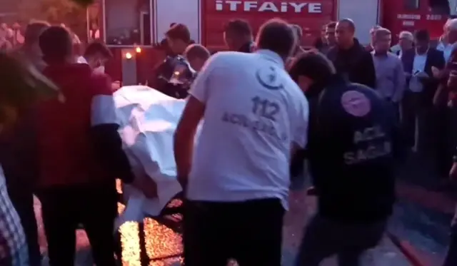 Değiştirdiği tüpü çakmakla kontrol eden şahıs, feci şekilde can verdi