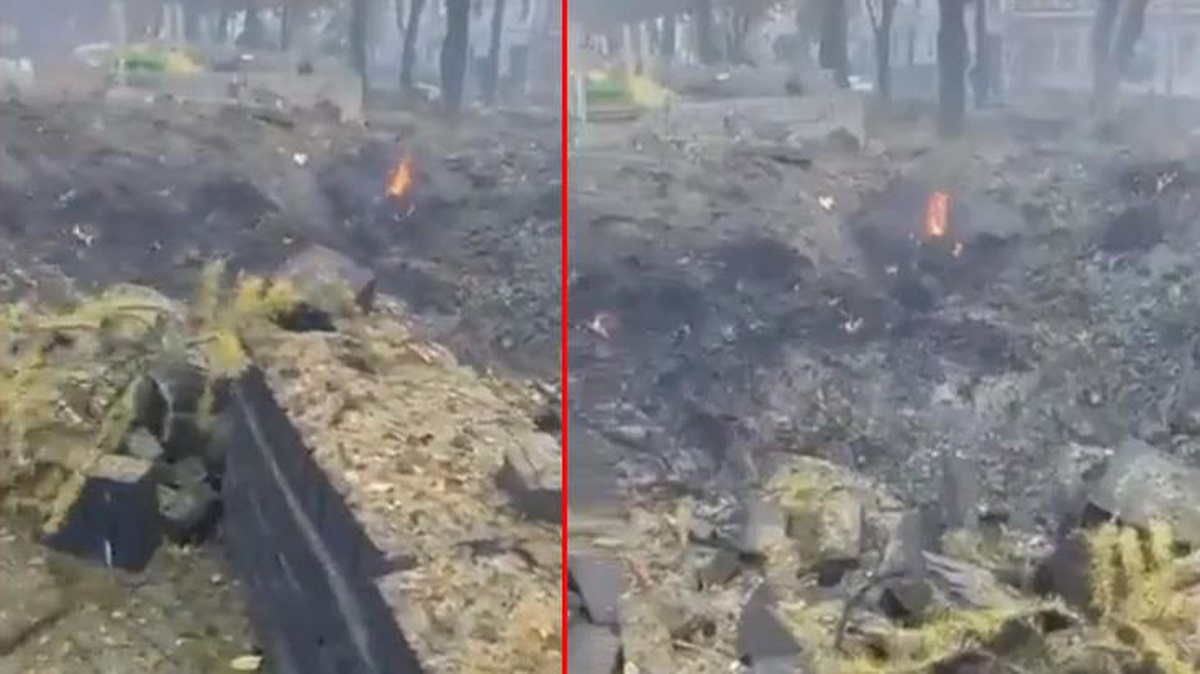Rusya\'nın füze saldırıları sonrası Kiev\'in merkezindeki çocuk parkında dev bir çukur oluştu
