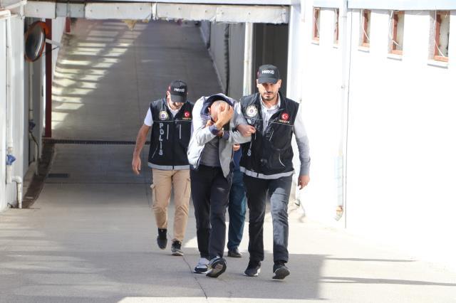 İBB'ye ait cenaze nakil aracında uyuşturucu bulunmasına ilişkin İmamoğlu'ndan açıklama İBB'ye ait cenaze nakil aracında uyuşturucu bulunmasına ilişkin İmamoğlu'ndan açıklama