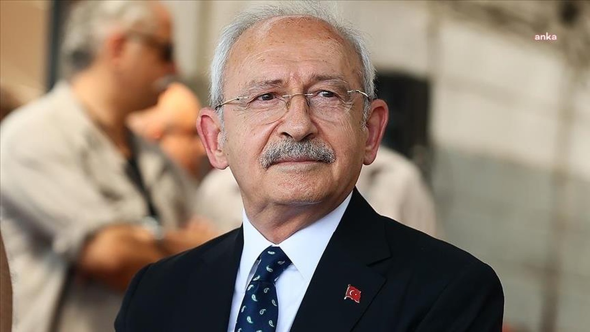 Ankara gündem haberi... Kılıçdaroğlu: "Ülkemizde Barış ve Huzuru Sağlamak, Ankara Garı\'nda Katledilen Yurttaşlarımıza Borcumuzdur"
