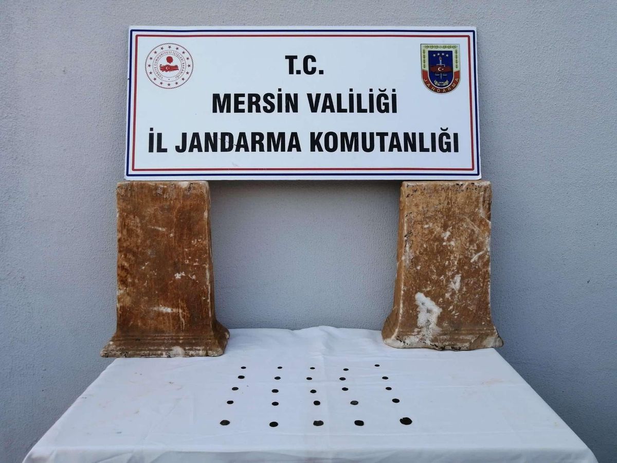 Mersin gündem haberleri: Mersin\'de 25 sikke ve 2 obje ele geçirildi