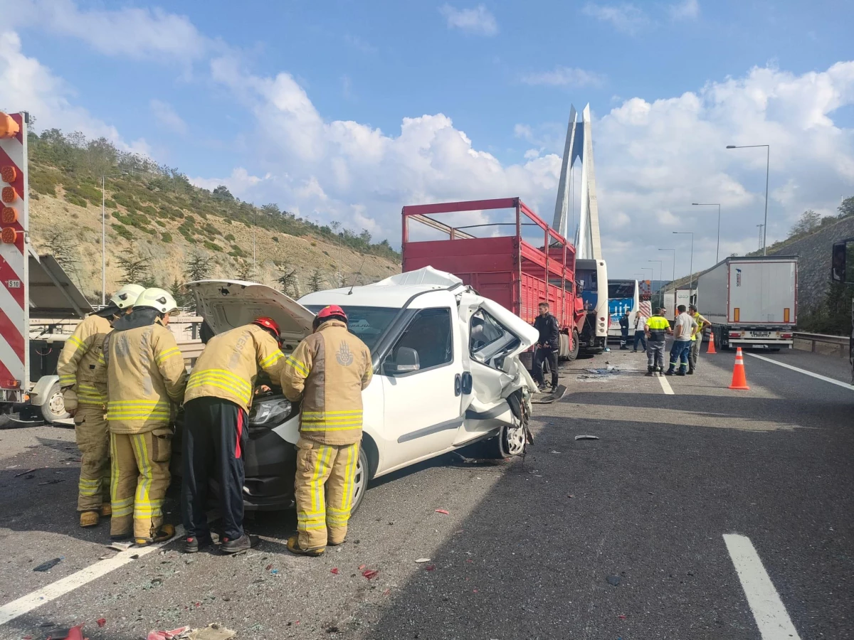 Kars 3. sayfa haberleri: Yavuz Sultan Selim Köprüsü girişinde zincirleme kaza: 5 yaralı