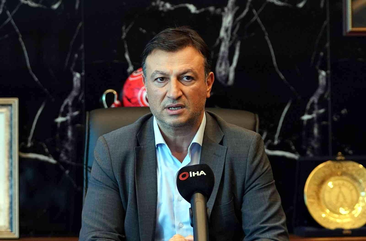 Tarık Aksar: "Gerekirse yabancı hakem takviyesi ile Süper Lig hakem sayısı arttırılmalıdır"