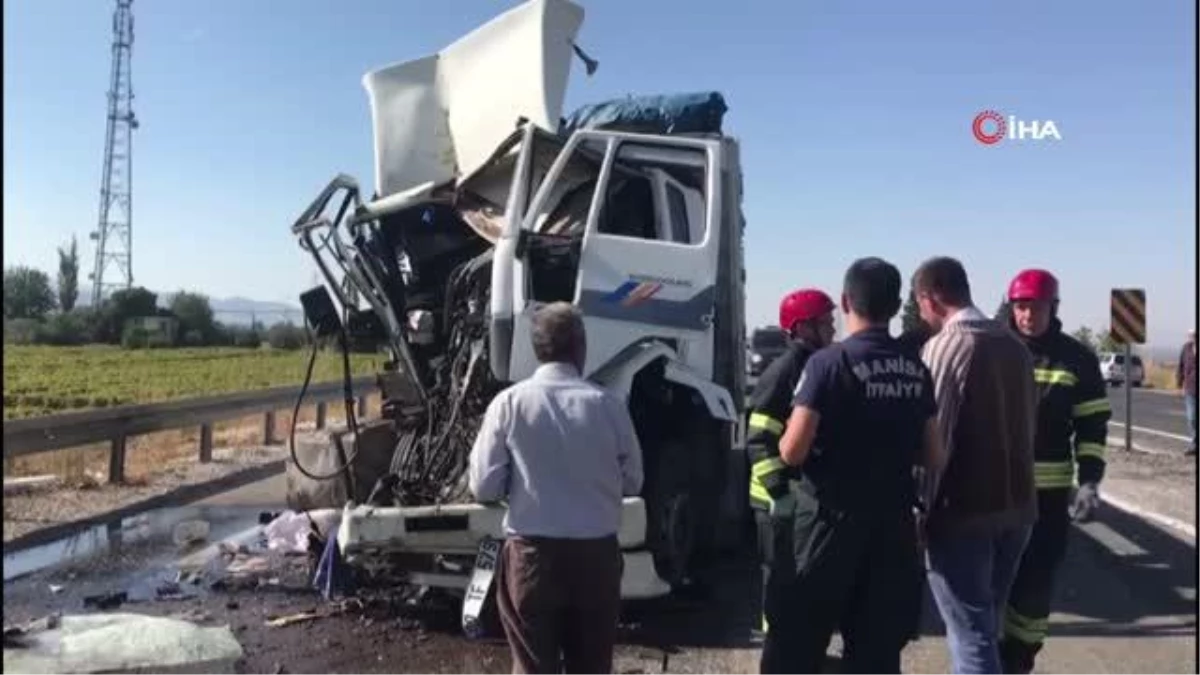 Tırla çarpışan kamyonun sürücüsü yaralandı