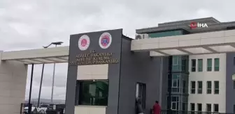 20 yaşındaki Dilara'nın şüpheli ölümü: 'Cinayet mi intihar mı' araştırılıyor