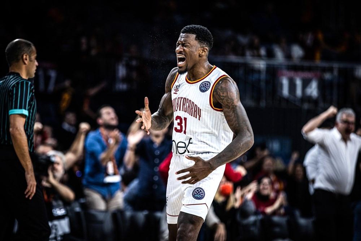 Basketbol Şampiyonlar Ligi: Galatasaray Nef: 86 Legia Warszawa: 71