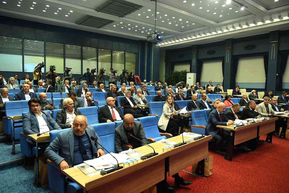 Büyükşehir Meclisi\'nden kadın istihdamına destek olacak kararlar