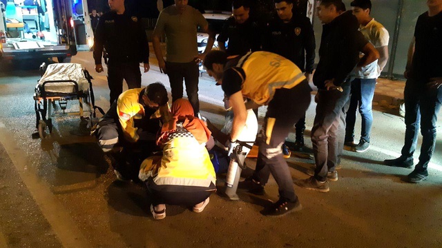 Gece karanlığında, Akşam, Gündüz'e çarptı Gece karanlığında, Akşam, Gündüz'e çarptı