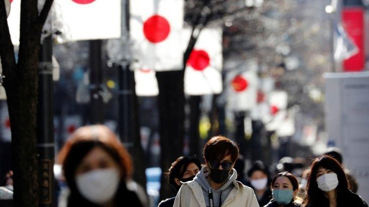 Japonya\'da 2 yılın ardından sınırlarda uygulanan Kovid-19 önlemleri kaldırıldı