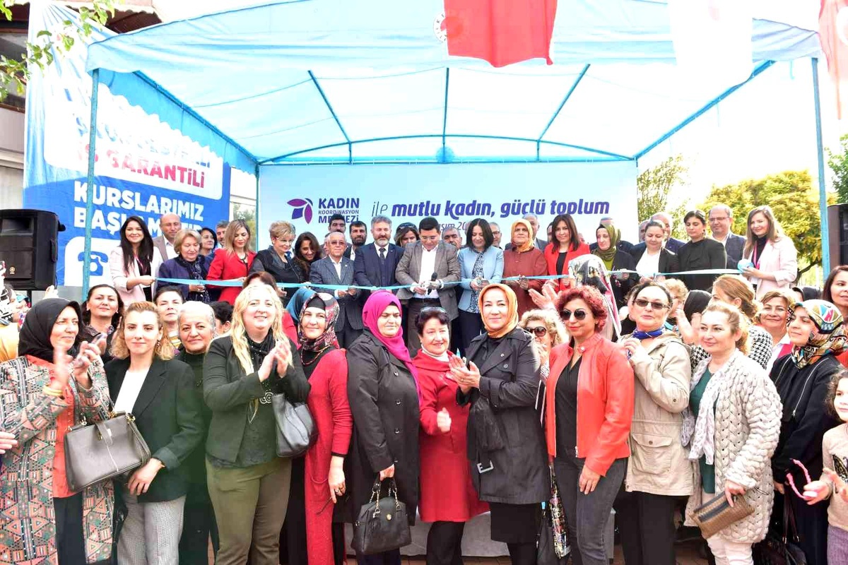 Antalya ekonomi haberleri: Kepez\'den üreten kadınlara \'Hanımeli Marketleri\'