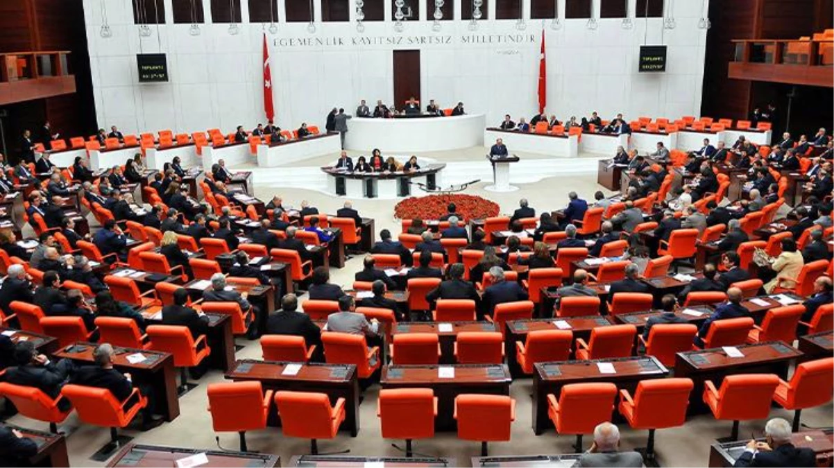 Lübnan tezkeresi Meclis\'te: Mehmetçik\'in görev süresi 1 yıl daha uzatılacak