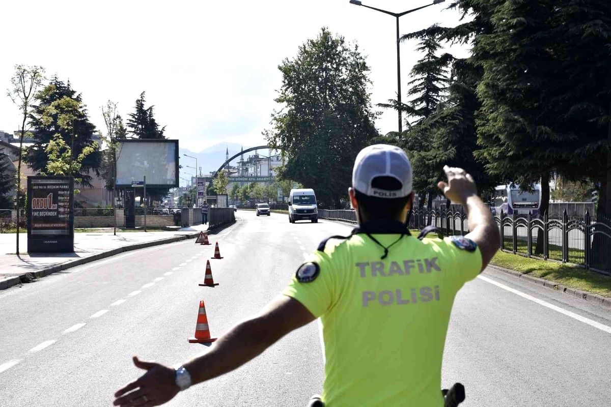 Ordu 3. sayfa haberleri... Ordu\'da bir haftada 10 binden fazla araç denetlendi