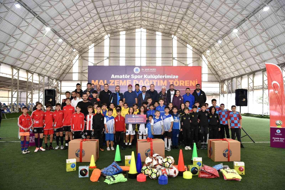 Tuzla Belediyesi\'nden amatör spor kulüplerine destek