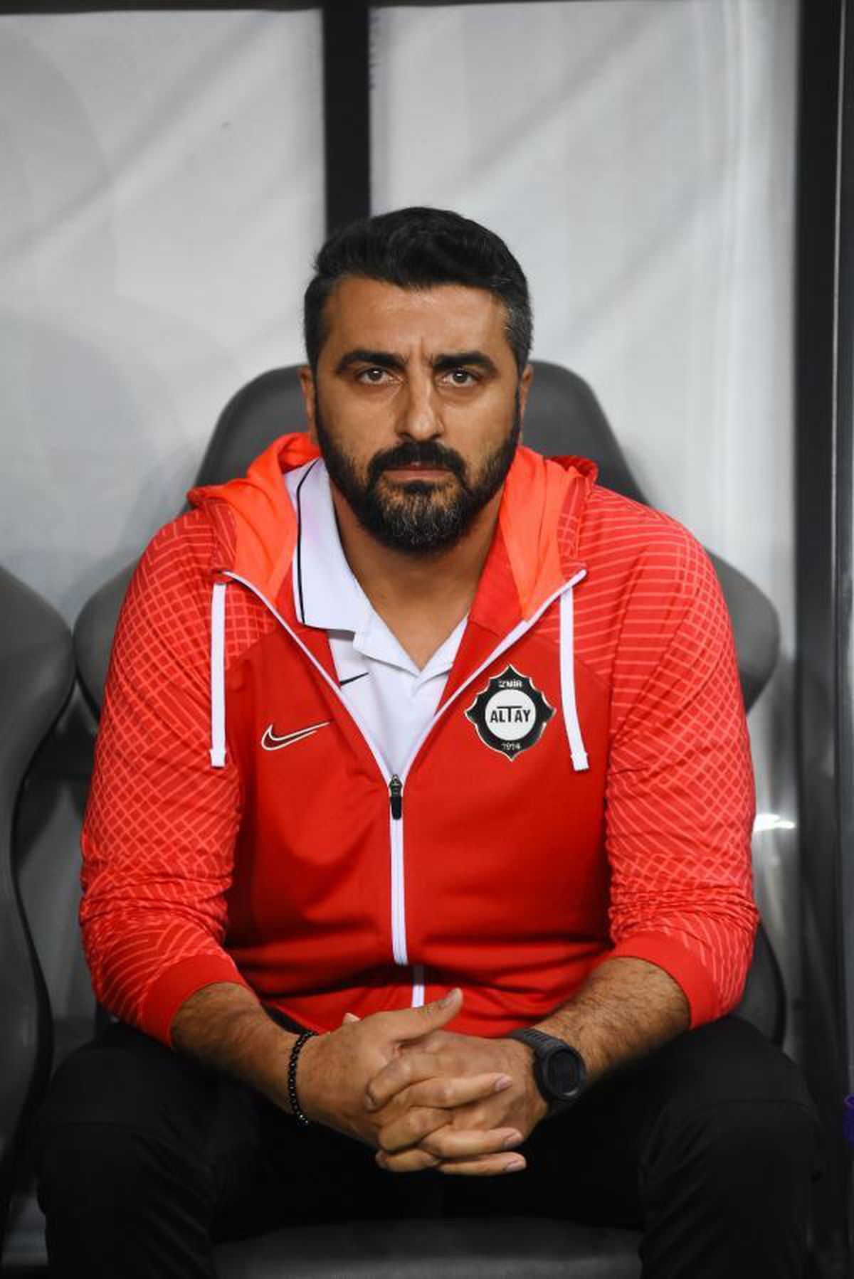 Altay\'da Kaloğlu görüşme odasına