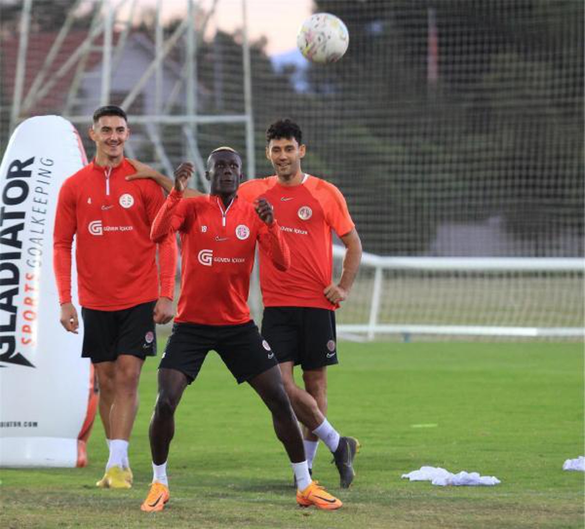 Antalyaspor\'da Ndao, sezonun ilk yarısını kapattı