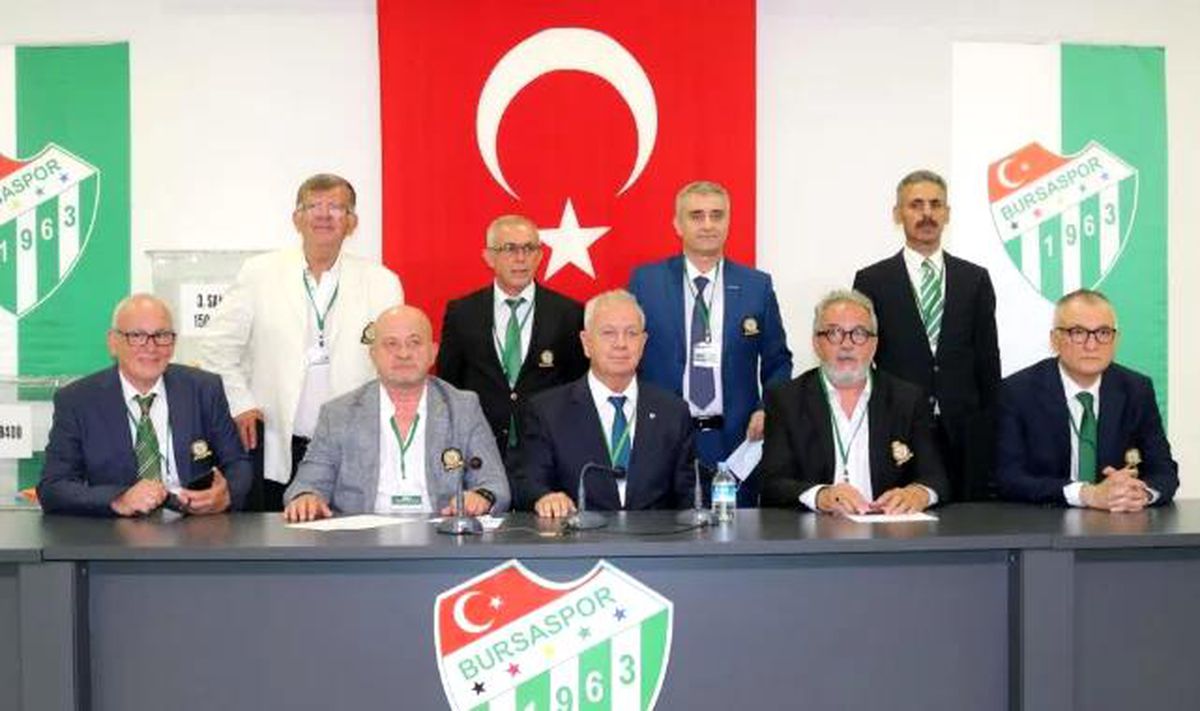 Bursaspor\'da başkan adayları listelerini 15 Ekim Cumartesi verecek