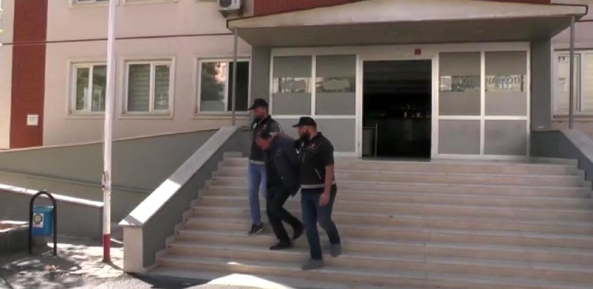 Diyarbakır 3. sayfa haberi: Diyarbakır Emniyetinden uyuşturucu operasyonu: 1 tutuklama