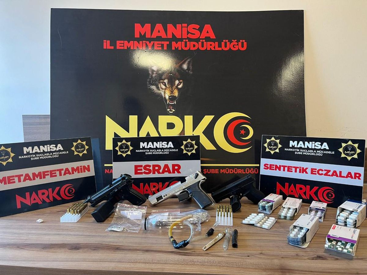 Son dakika haberi... Manisa\'da uyuşturucu operasyonunda 9 kişi yakalandı