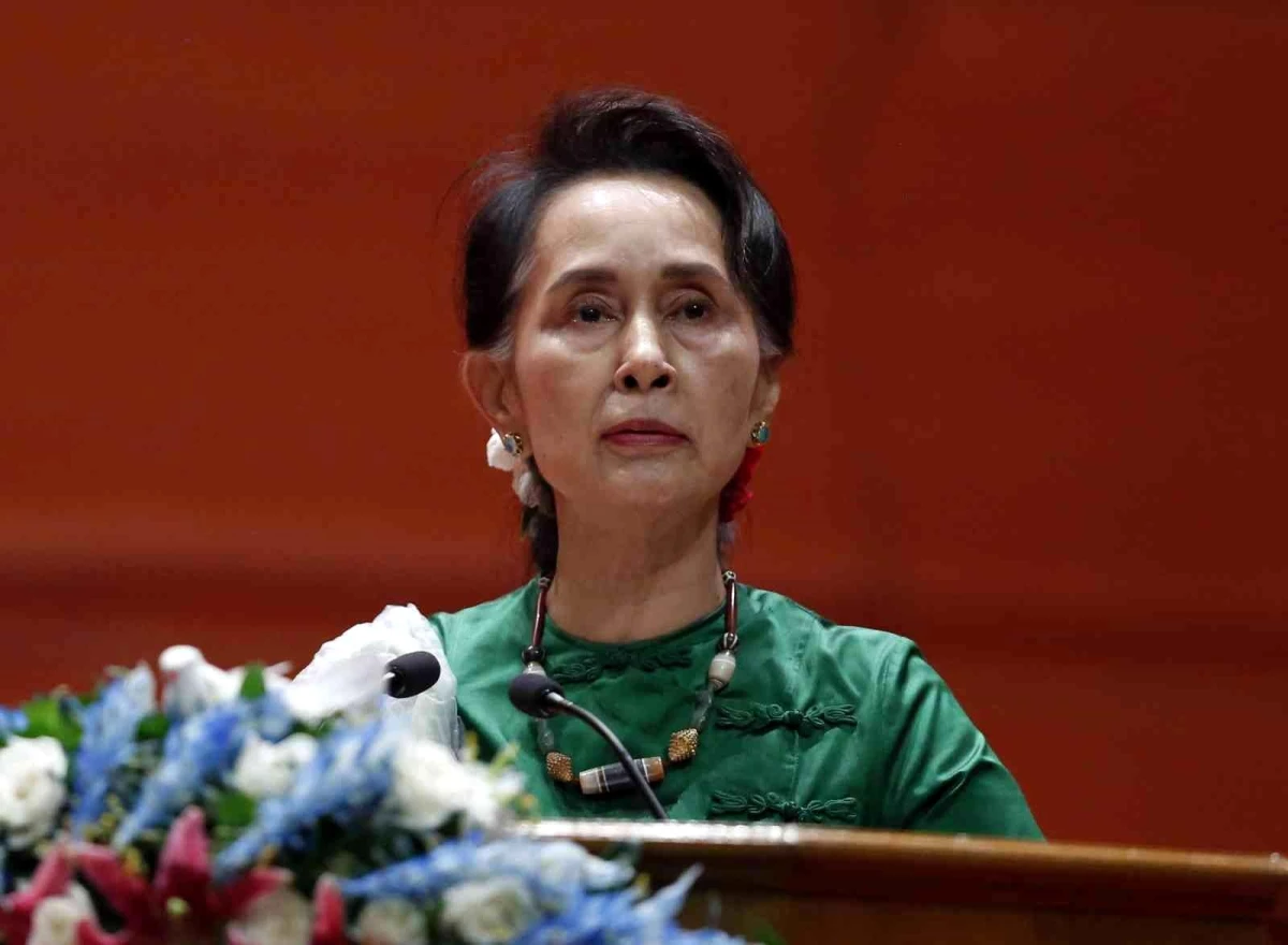 Myanmar\'ın devrik lideri Suu Kyi\'ye 3 yıl daha hapis