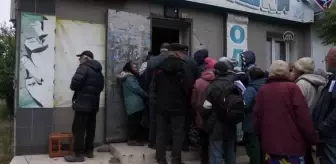 Son dakika haberleri | SVYATOHİRSK - Ukrayna'da savaşın şiddetinin arttığı şehirlerde yaşam ilkelleşiyor