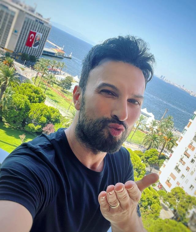 Yılbaşında Kıbrıs'ta sahneye çıkacak olan Tarkan, 1 milyon euro kazanacak
